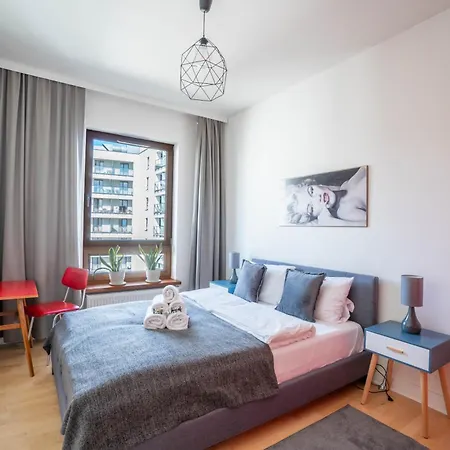 2-Bedroom Modern Wola Apartment By Ecru Wwa32 Warsaw Exterior photo